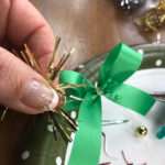 sparkle-bow-13holding-w-glue-dabs