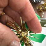 sparkle-bow-14glue-dab